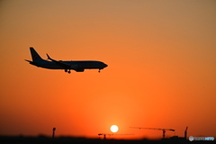 夕刻のランディング