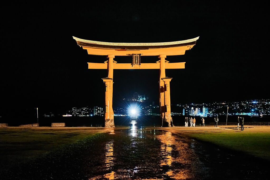 厳島神社の鳥居