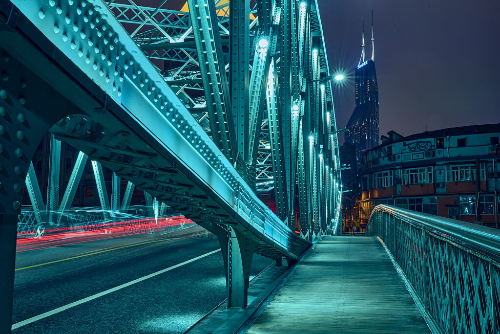 夜の橋