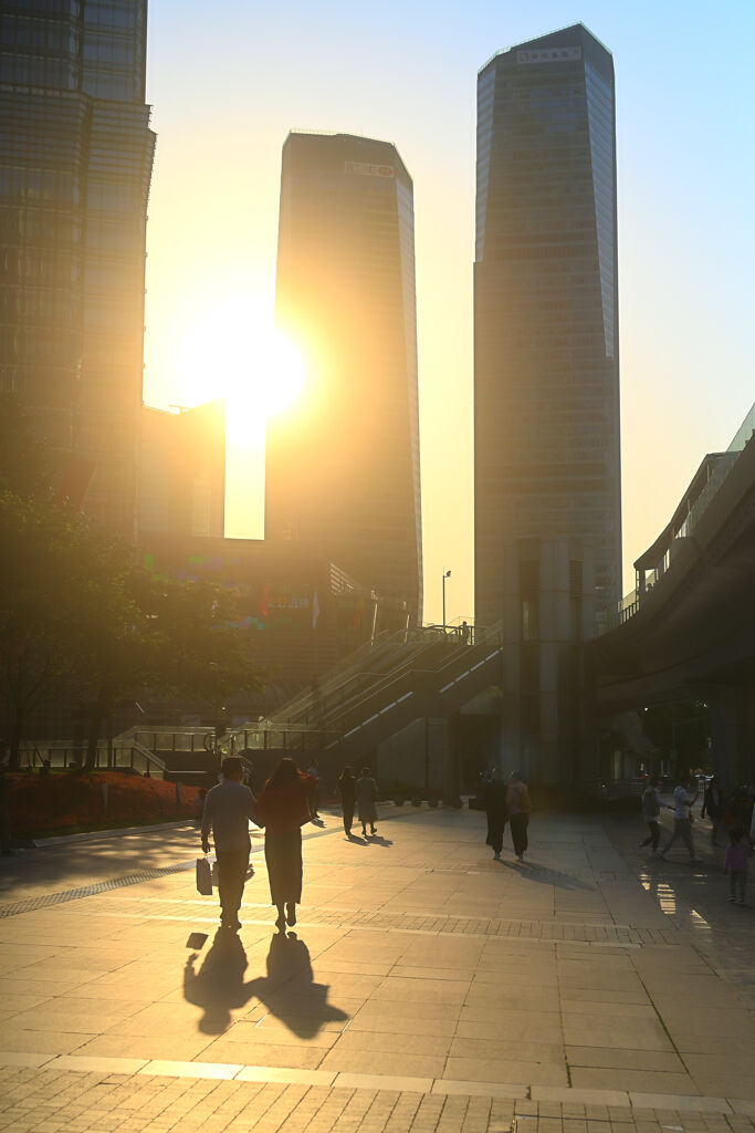 穏やかな夕方