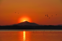 ダイヤモンド筑波山の夕日