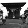 神社　モノクローム