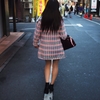 新宿路地　女性