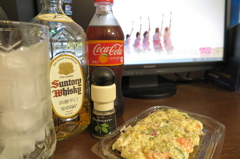 オレンジコーラハイボールと黒コショウポテサラ