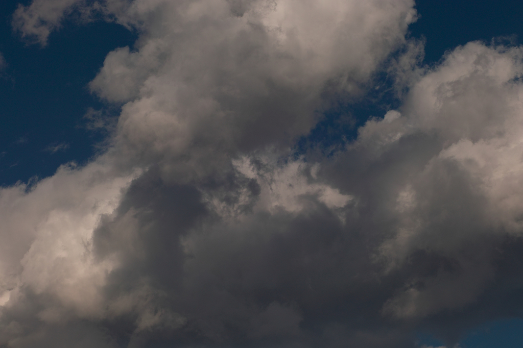 雲1