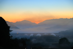 霧の大橋