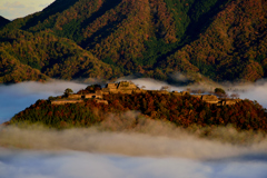 竹田城跡　朝日に輝いて