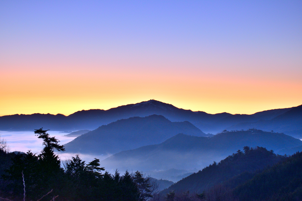 竹田城跡　朝焼け
