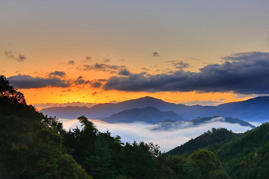 竹田城跡　朝焼け