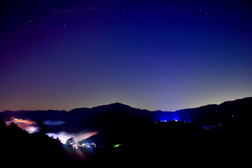 竹田城跡と星空