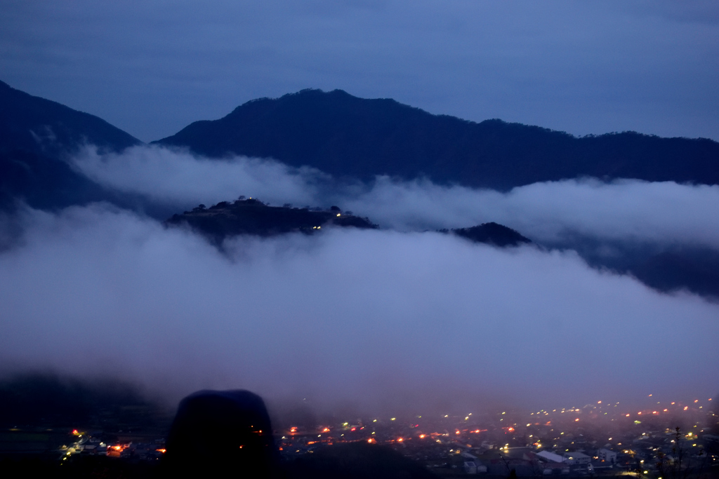 竹田城跡　夜明け前