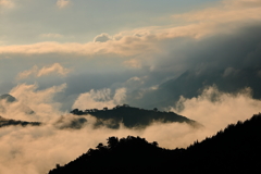 竹田城跡　雲海乱れて