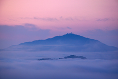 粟鹿山と手前金梨山