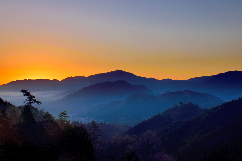 竹田城跡　朝焼け