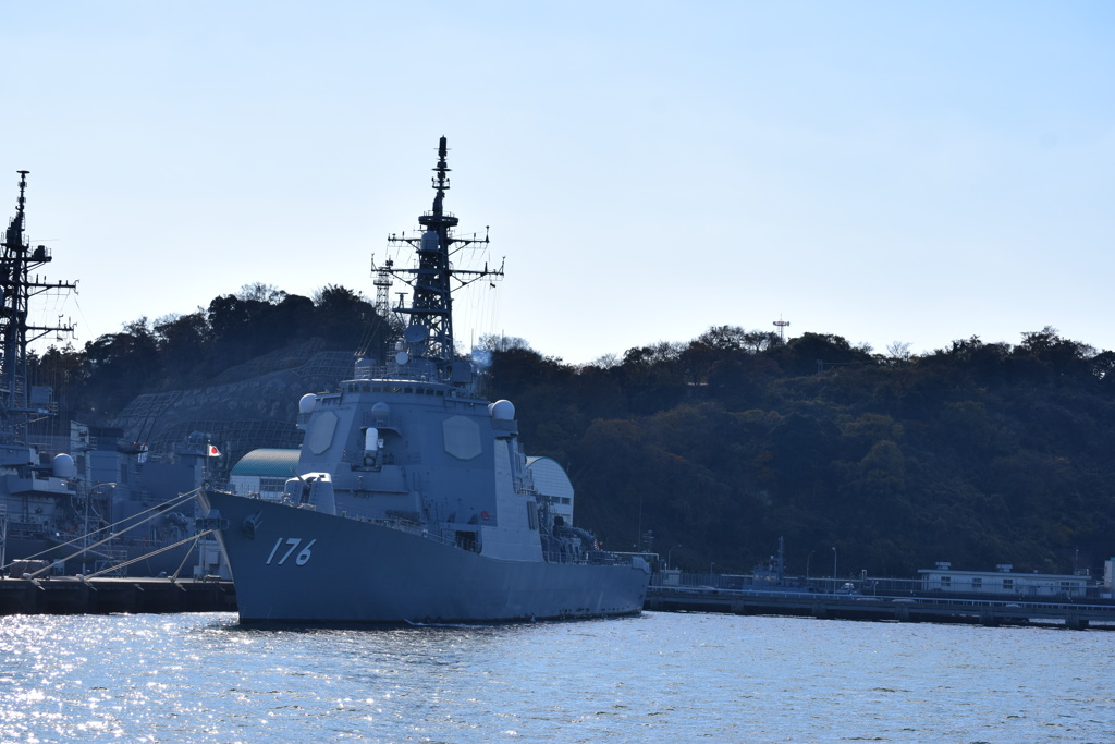 護衛艦　ちょうかい(176)