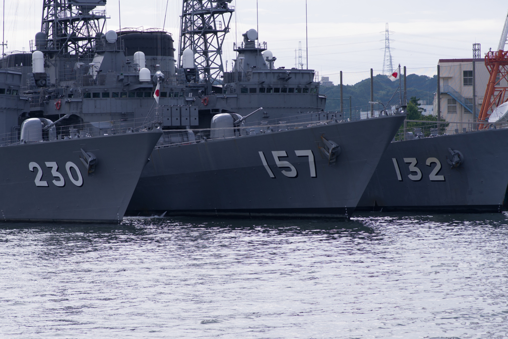 横須賀自衛隊基地