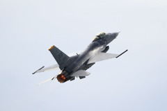 F-16