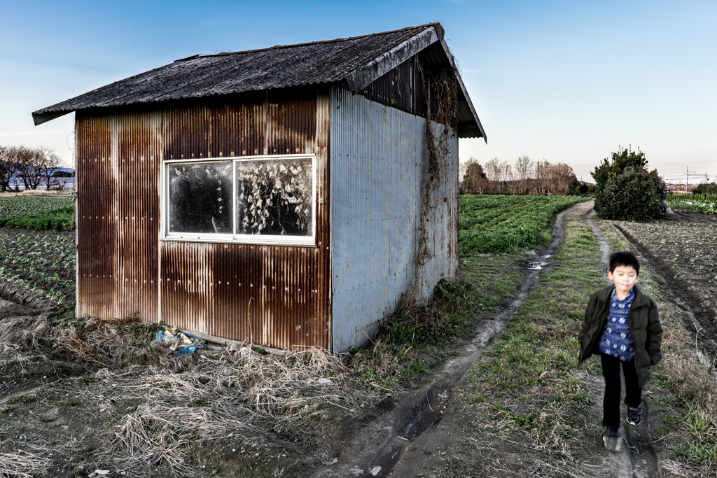 掘っ建て小屋
