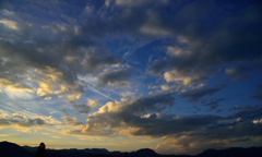 夕闇迫る