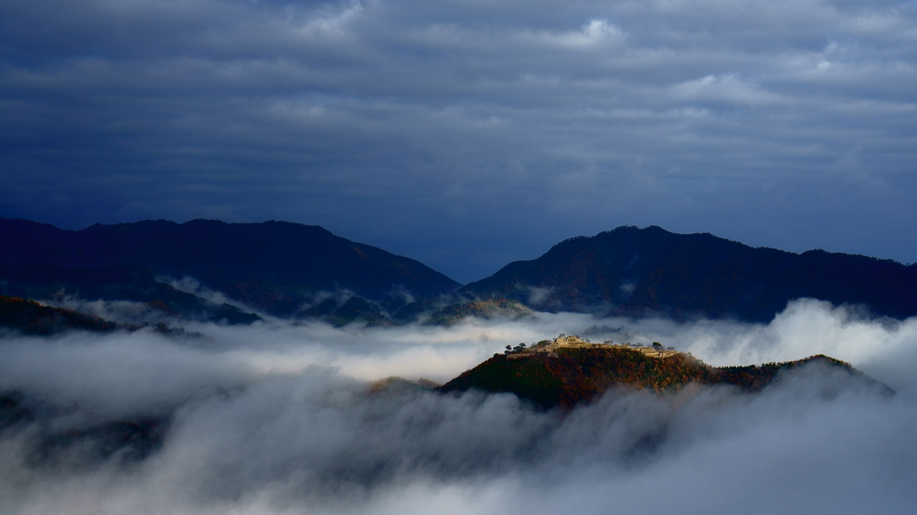雲の上の要塞