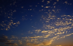青空と鱗雲と夕景
