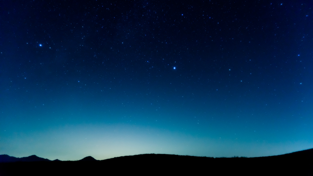 夜空に覆われていく