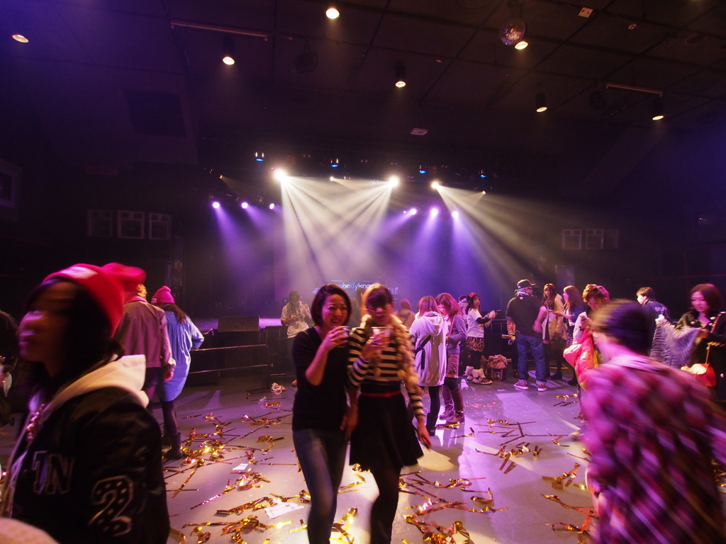 ライブ　宴のあと　PC280319