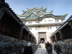 名古屋城　小天守より大天守を望む　P1000107