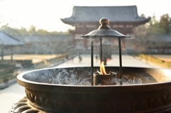 明け方の東大寺から