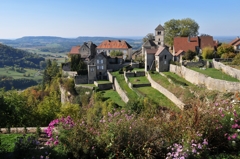 Chateau-Chalon村