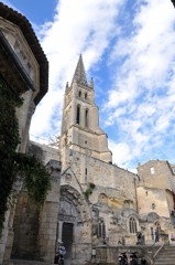 Saint-Emilion村（Clocher de l'eglise Monol