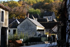 Saint Amand de Coly村の街角