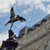 ロンドンの空に天子が
