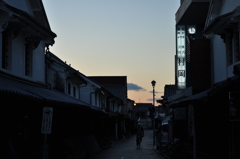 白壁の町