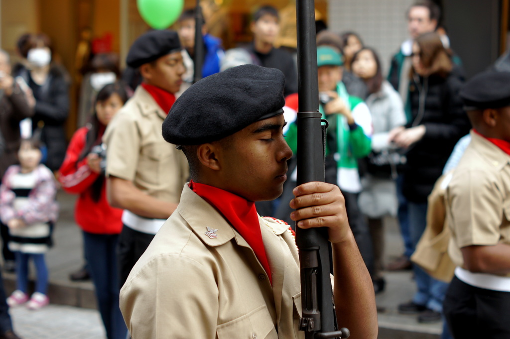 Parade-4