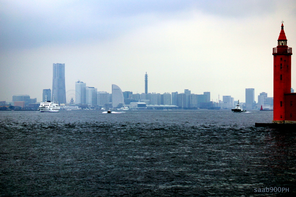 横浜港冬景色