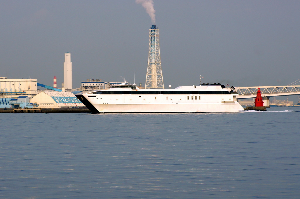 横浜港出船・入船