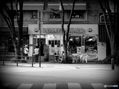 PENNYS DINER