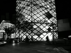 表参道と西麻布の間