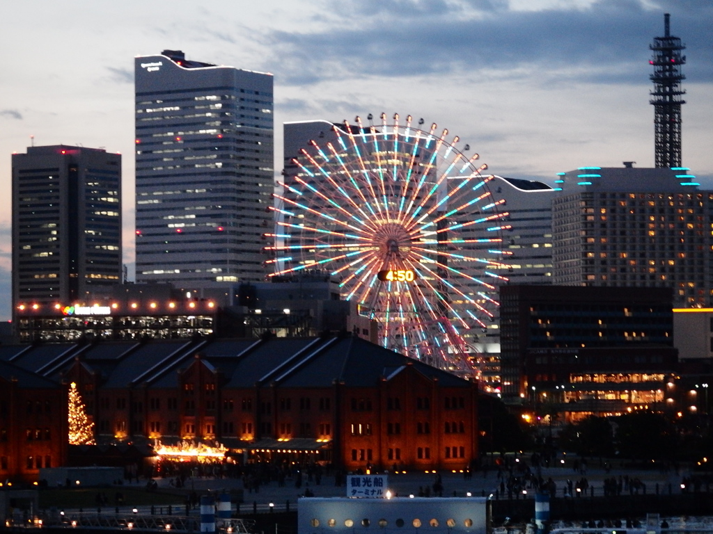 みなとみらい夕景