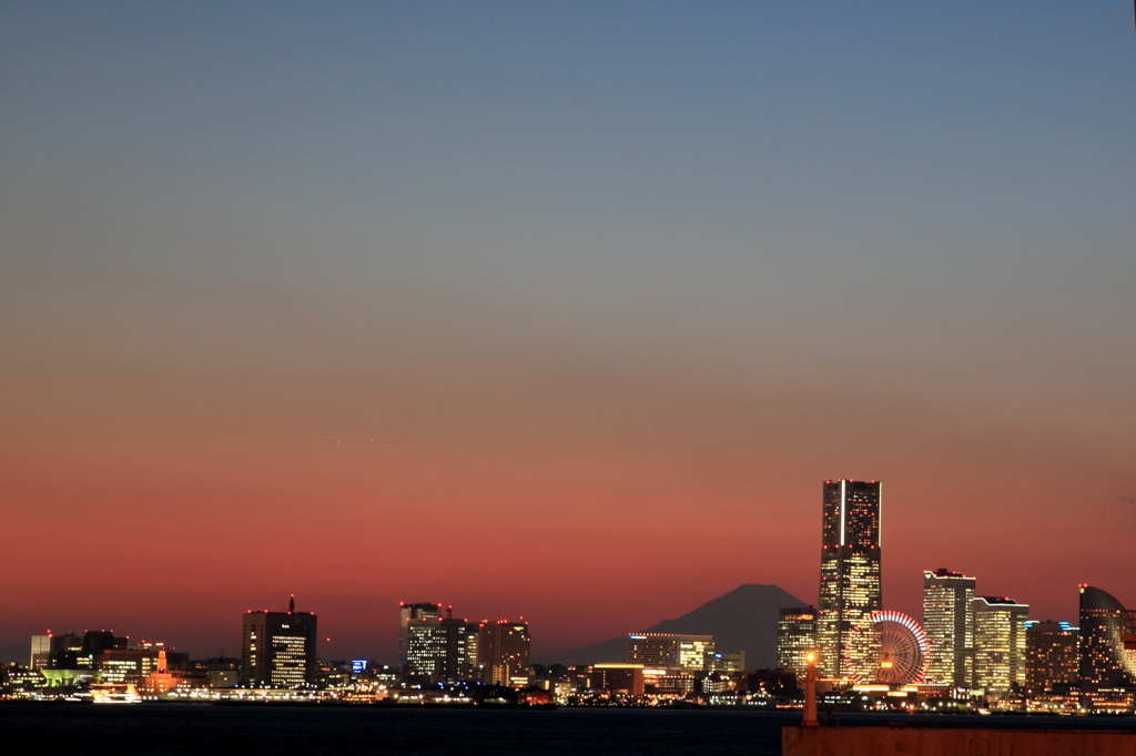 みなとみらいより