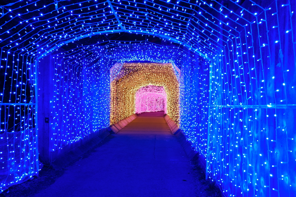 三色トンネル -Blue Side-