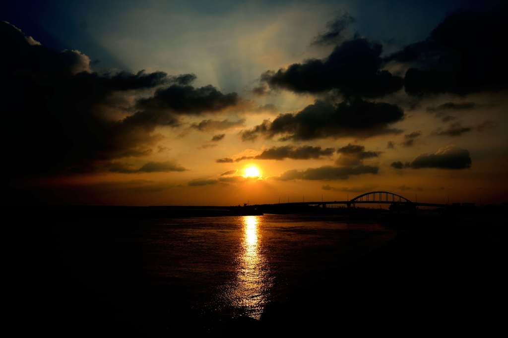 サザンゲートブリッチの夕日