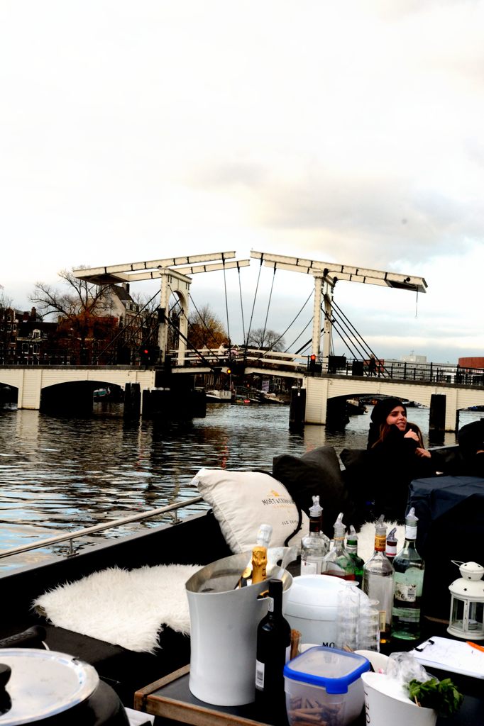 アムステルダム　プライベートボートクルーズ