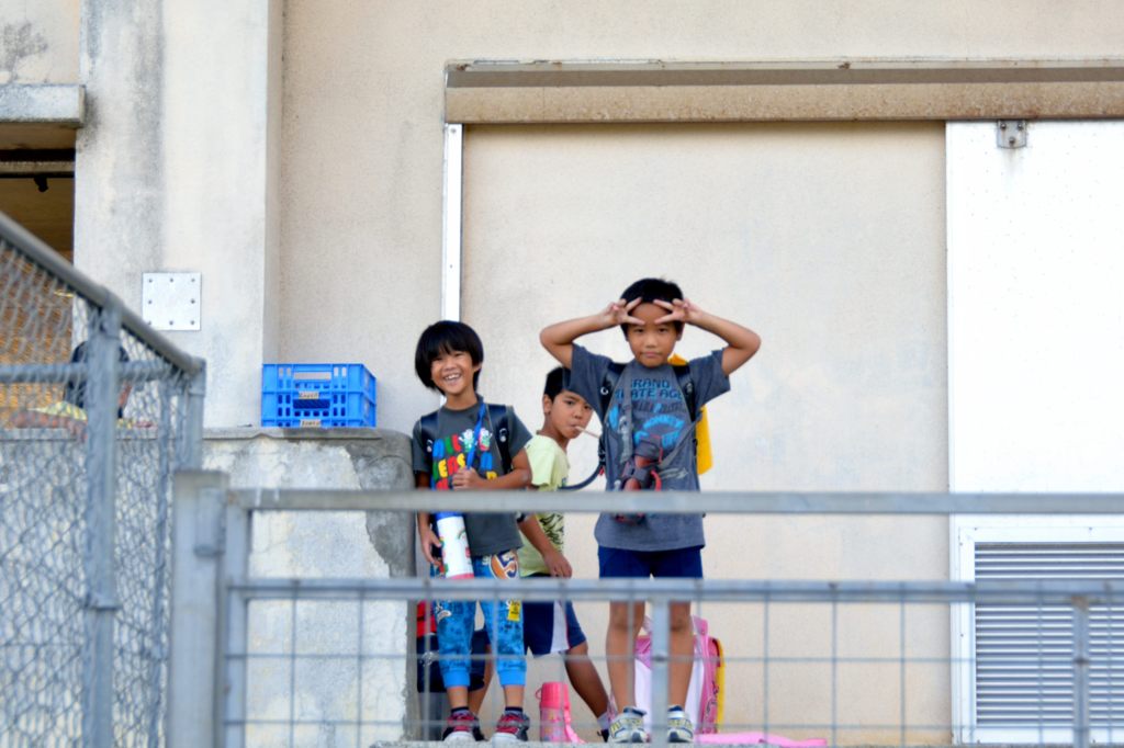 ちょっとー　僕の事撮ってー。