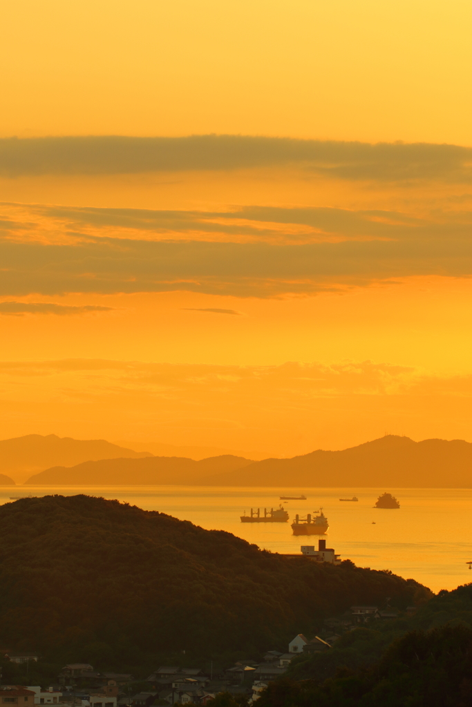 瀬戸内の夕暮れ
