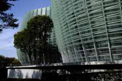 国立新美術館