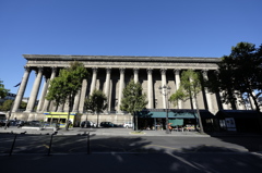 パリ　マドレーヌ寺院　右サイド