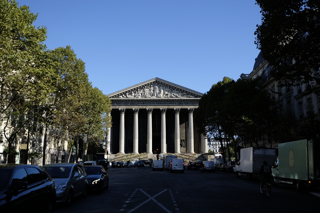 パリ　マドレーヌ寺院