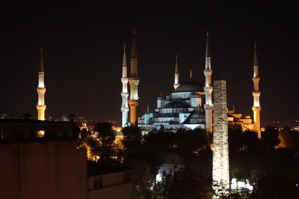 スルタン・アフメット・ジャーミィ（ブルー・モスク）夜景